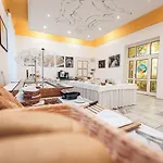 Kastiel Hotel