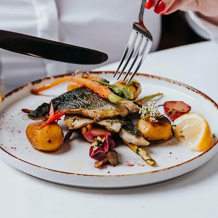 Kastiel Hotel Mojmírovce