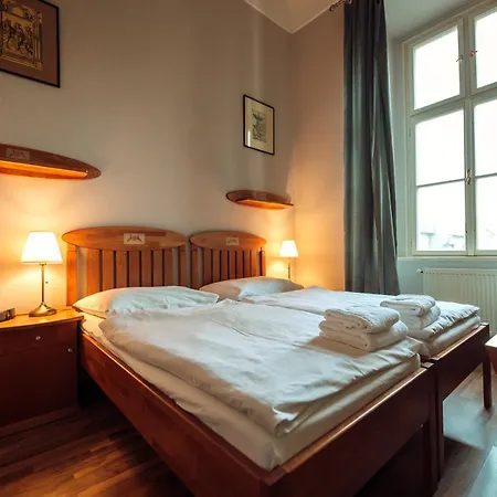 Kaštieľ Hotel