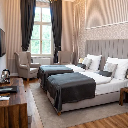 Kastiel Hotel Mojmírovce
